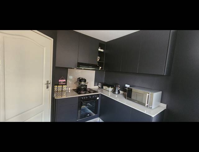 2 BEDROOM SIMPLEX SOLD IN HALFWAY GARDENS